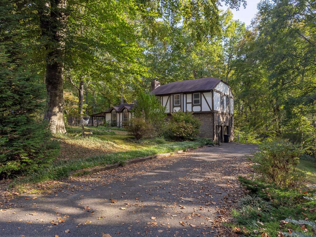Greenbrier, TN 37073,404 Maplewood Dr