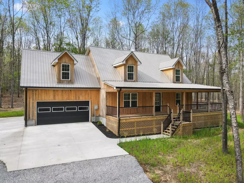 1220 Covered Bridge Ln, Summertown, TN 38483