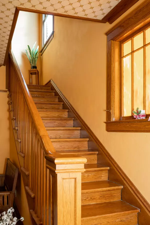 Chattanooga, TN 37404,3246 S Crest Place