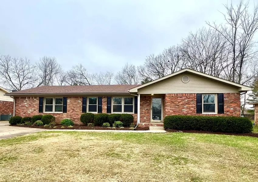 211 Edgemont Dr, Hopkinsville, KY 42240