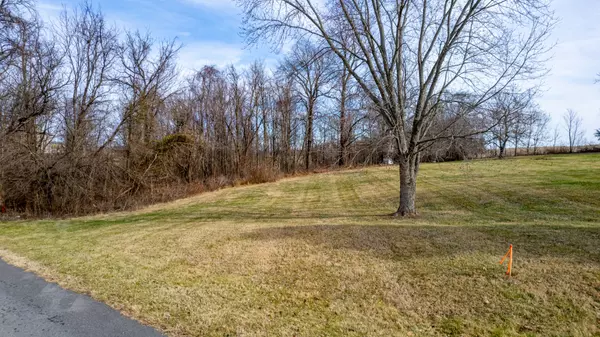 Westmoreland, TN 37186,84 Lauren Ln