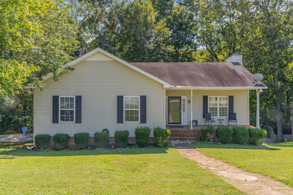 Greenbrier, TN 37073,2122 Stonehenge Dr