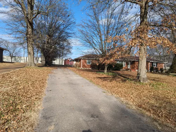 Nashville, TN 37216,805 Lemont Dr