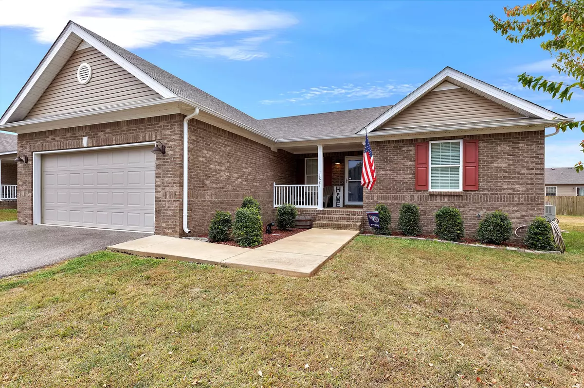 Columbia, TN 38401,1821 Lakin Ln