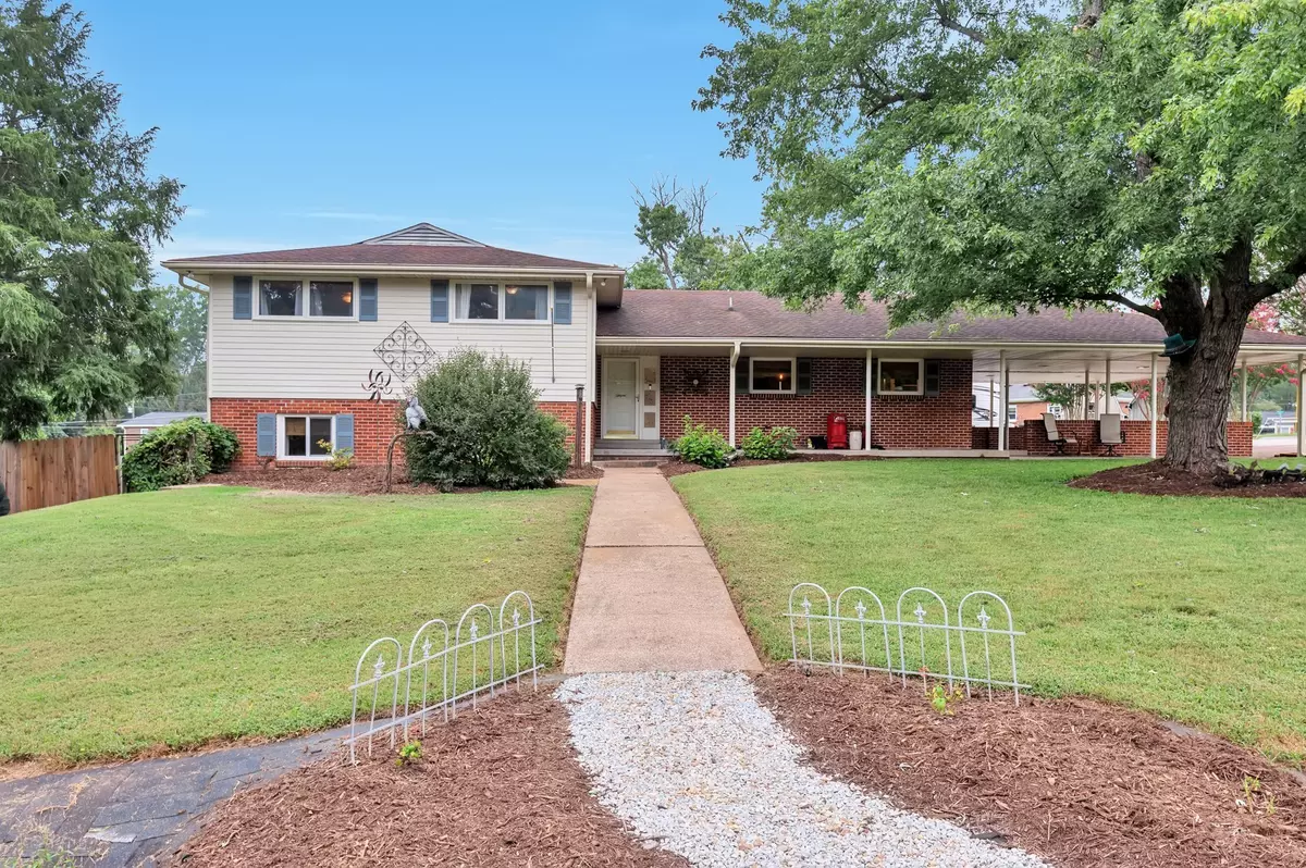 Smyrna, TN 37167,202 Carter St