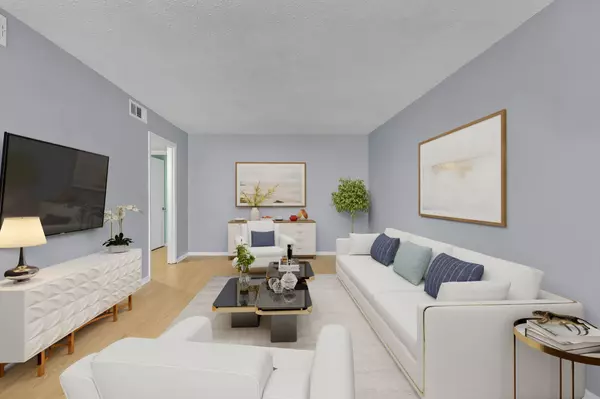 Nashville, TN 37205,3831 W End Ave #14