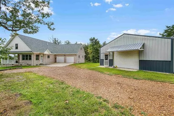 Bath Springs, TN 38311,800 Crow Ln