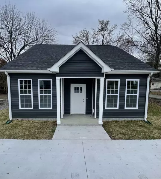 501 Sanderson Drive, Hopkinsville, KY 42240