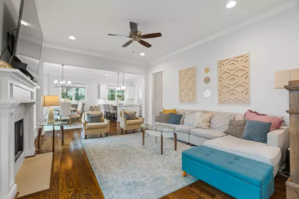 Nashville, TN 37215,3304D Hobbs Rd