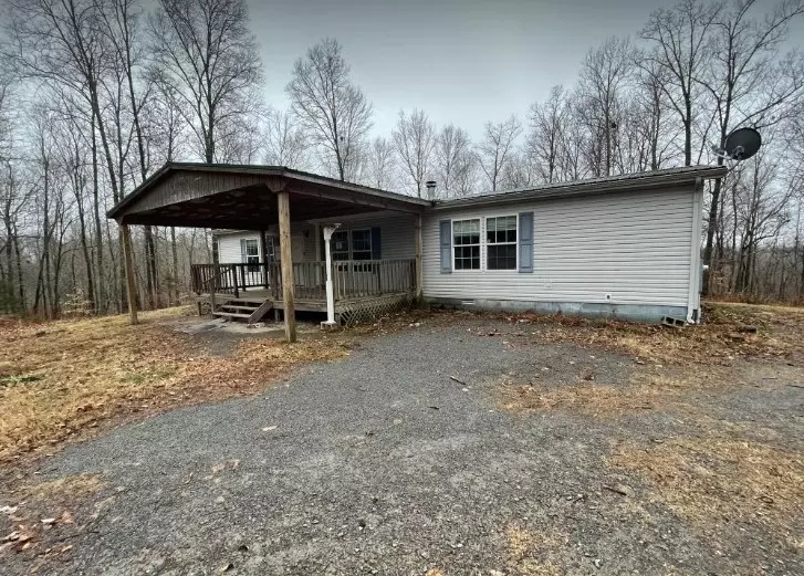 Gainesboro, TN 38562,150 Hickory Ln