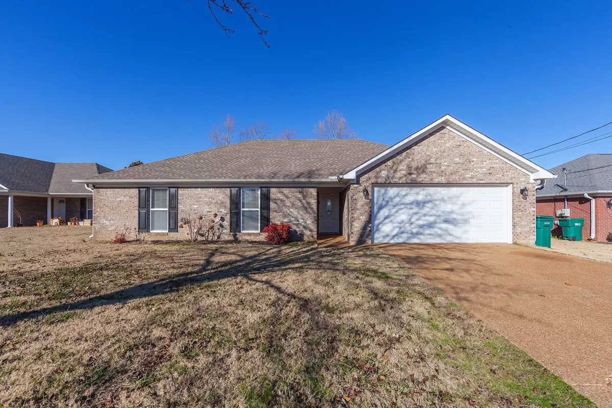 Jackson, TN 38305,163 Romie Dr