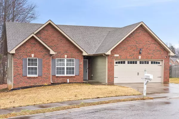 413 Chestnut Grove Way, Clarksville, TN 37042