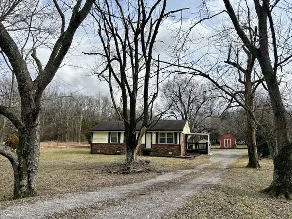 2141 Hartsville Pike, Lebanon, TN 37087