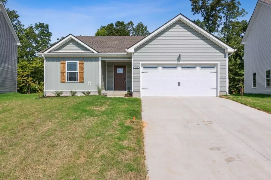 454 Mattingly Dr, Clarksville, TN 37042