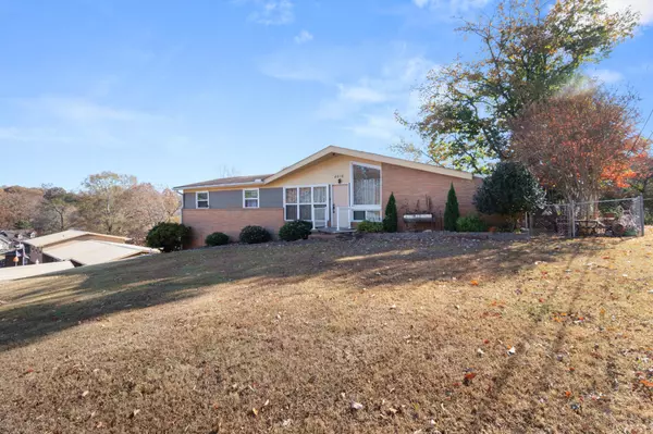 Chattanooga, TN 37416,4616 Tarpon Trail