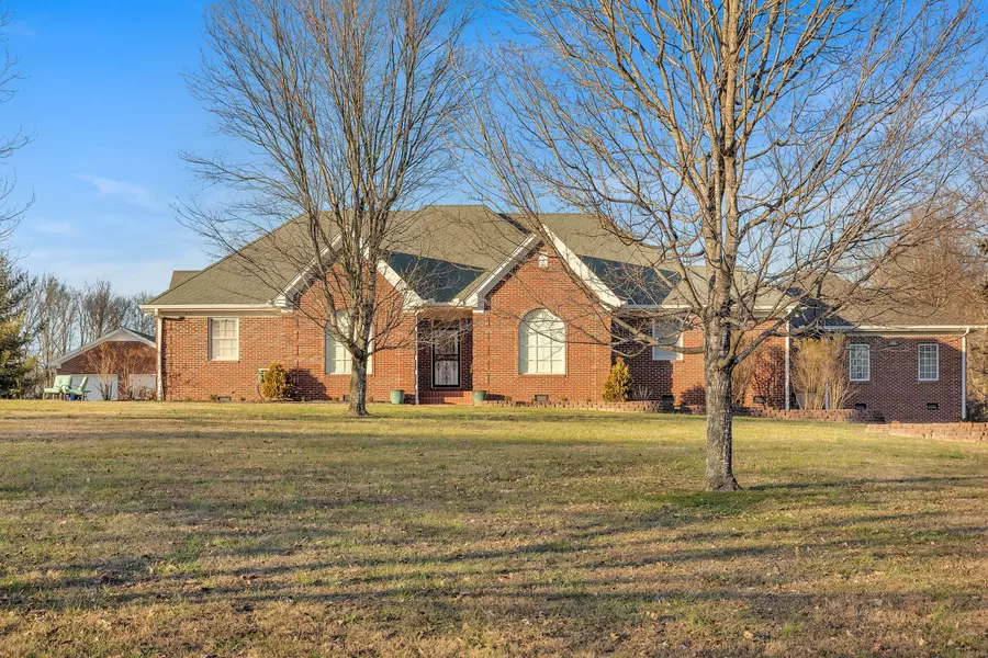 6084 Rock Springs Rd, Smyrna, TN 37167