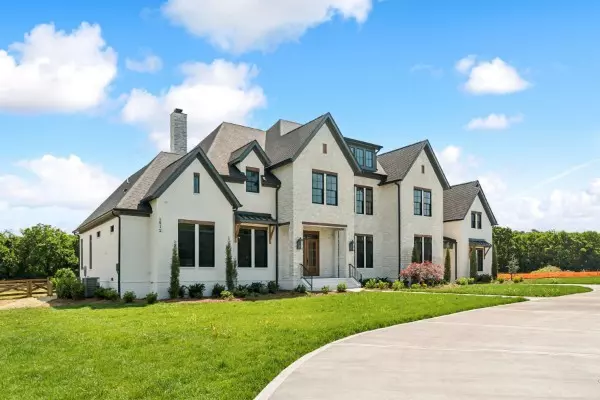 Thompsons Station, TN 37179,1912 Silver Fox Rd