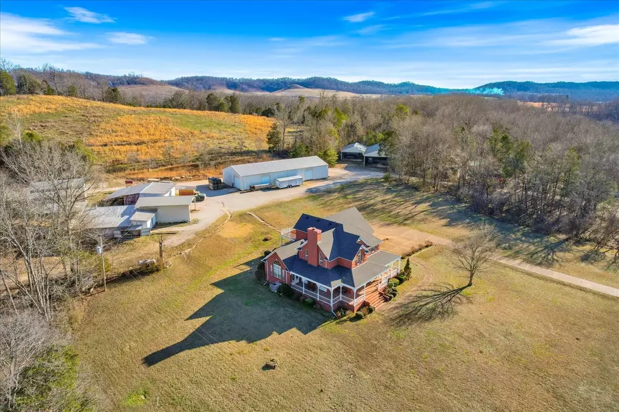 3160 Tom Holt Rd, Clifton, TN 38425