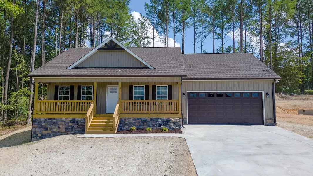 3272 NE Crow Road, Dalton, GA 30721