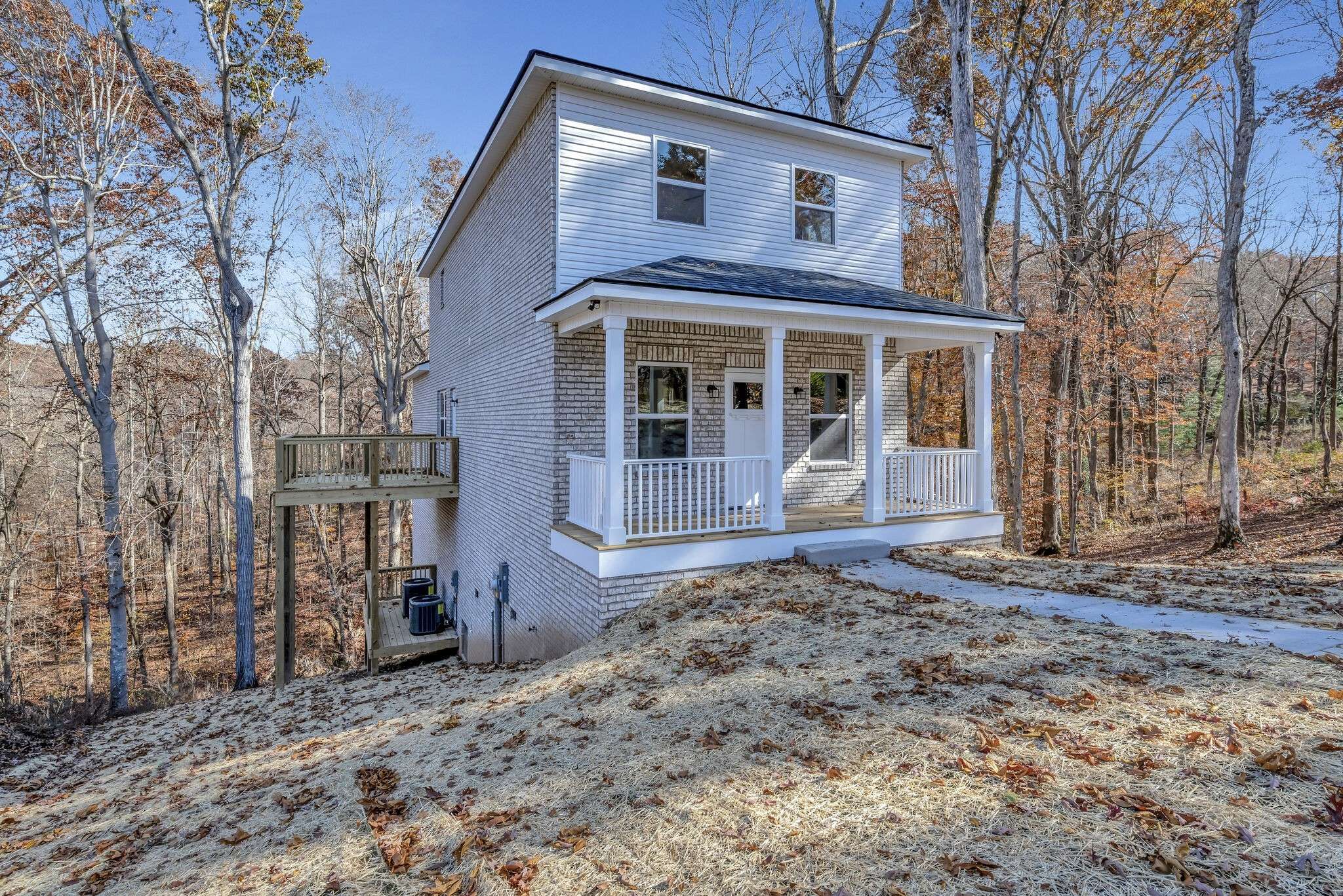228 Hillcrest Dr, Ashland City, TN 37015