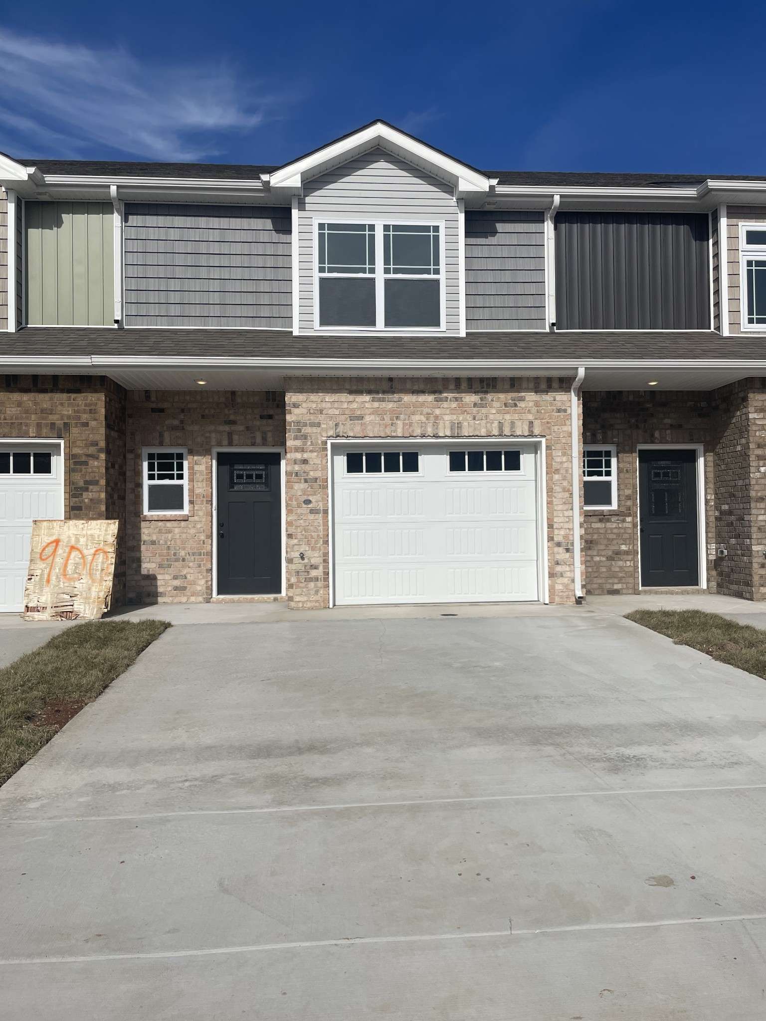 357 Fallow Cir, Clarksville, TN 37040
