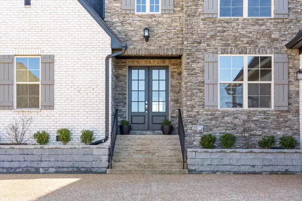 Hendersonville, TN 37075,2022 Eagle View Rd