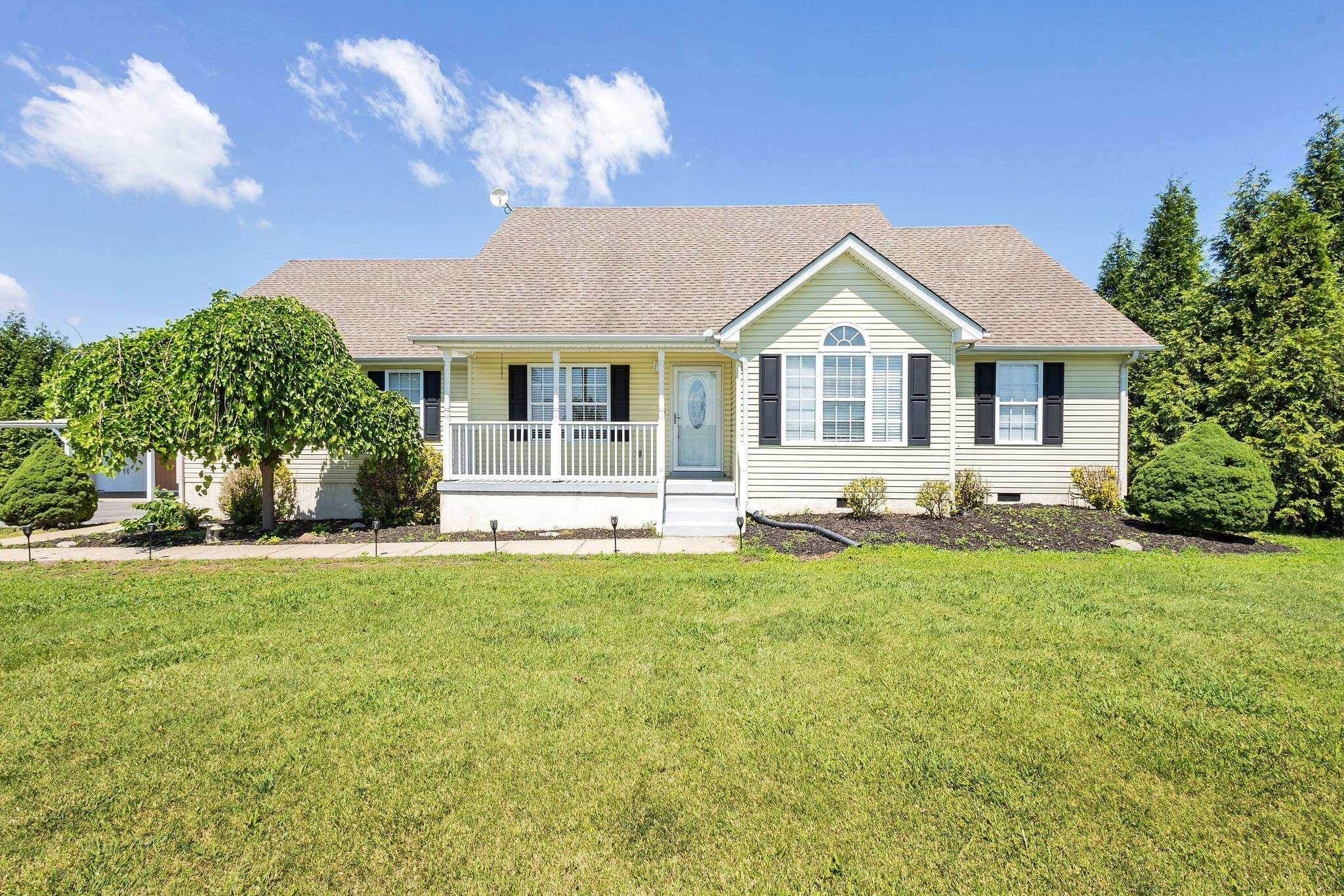 Shelbyville, TN 37160,855 Longview Rd