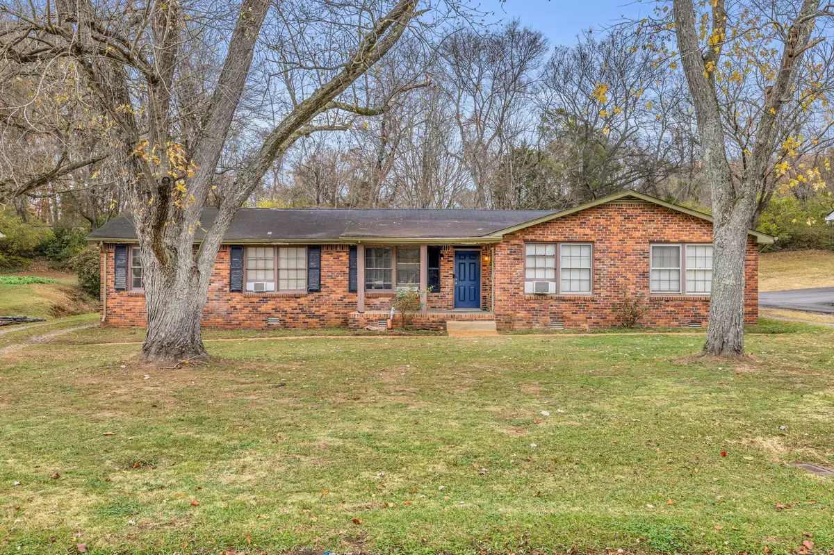 Nashville, TN 37221,618 Harpeth Bend Dr