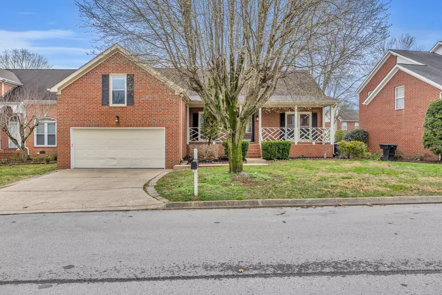 721 Shadowlawn Ct, Franklin, TN 37069