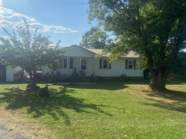 224 Comstock Rd, Shelbyville, TN 37160