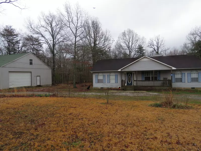 252 Spike Buck Rd, Spencer, TN 38585