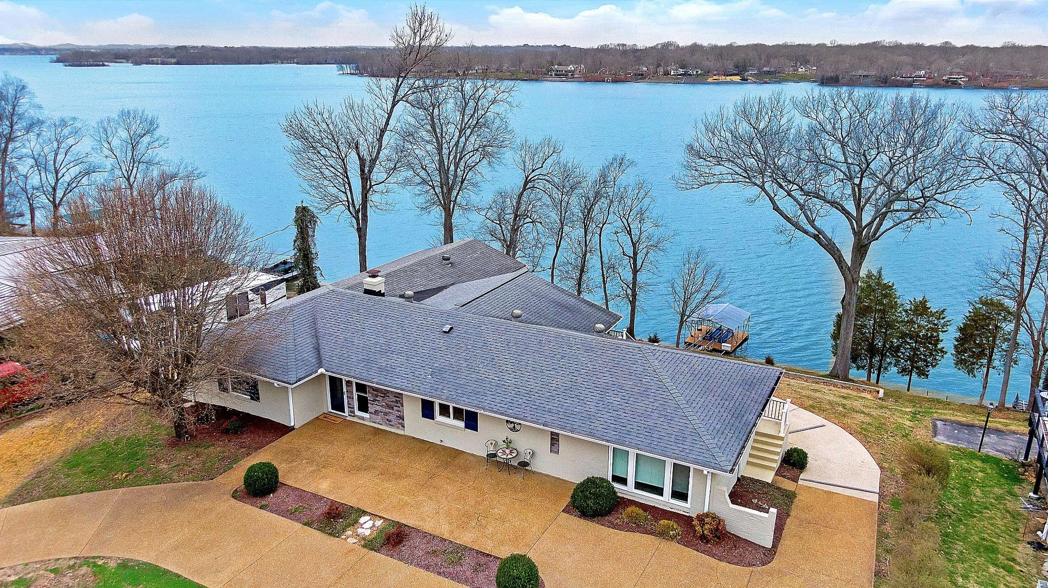 Old Hickory, TN 37138,389 Green Harbor Rd