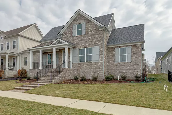 1572 Drakes Creek Rd,  Hendersonville,  TN 37075