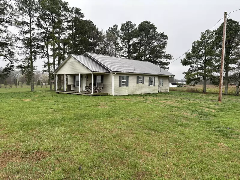 301 Rabbit Trail Rd, Leoma, TN 38468