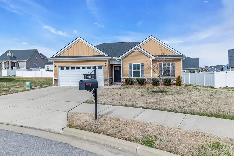 209 Karis Dr, Spring Hill, TN 37174