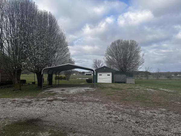 Lawrenceburg, TN 38464,3830 Waynesboro Hwy #W