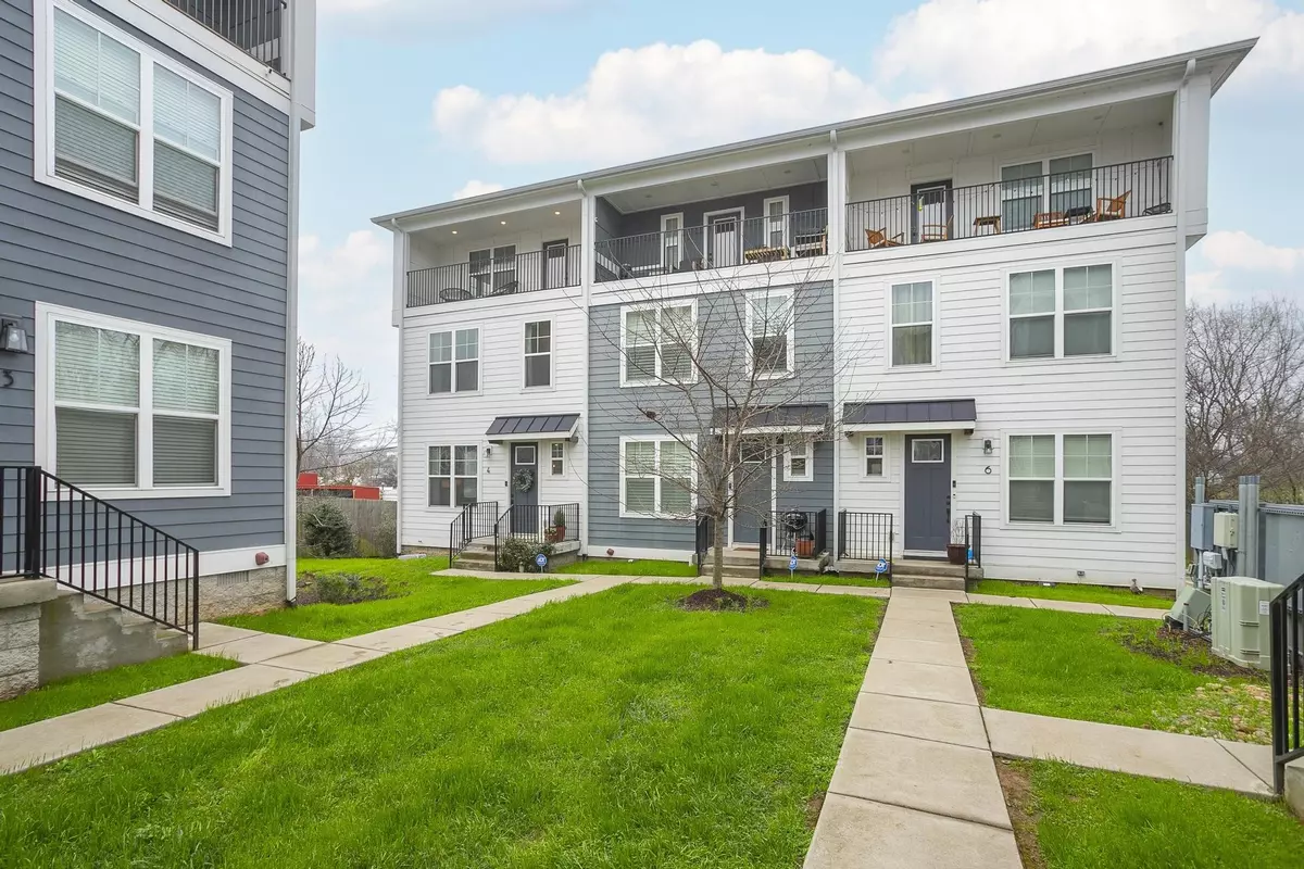 Nashville, TN 37207,105 Duke St #4