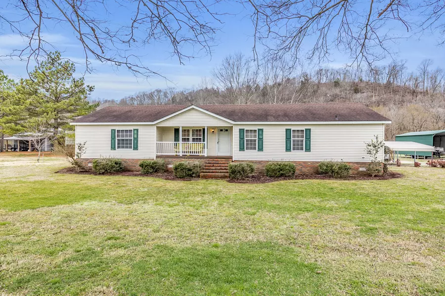 8390 Old Highway 43, Mount Pleasant, TN 38474