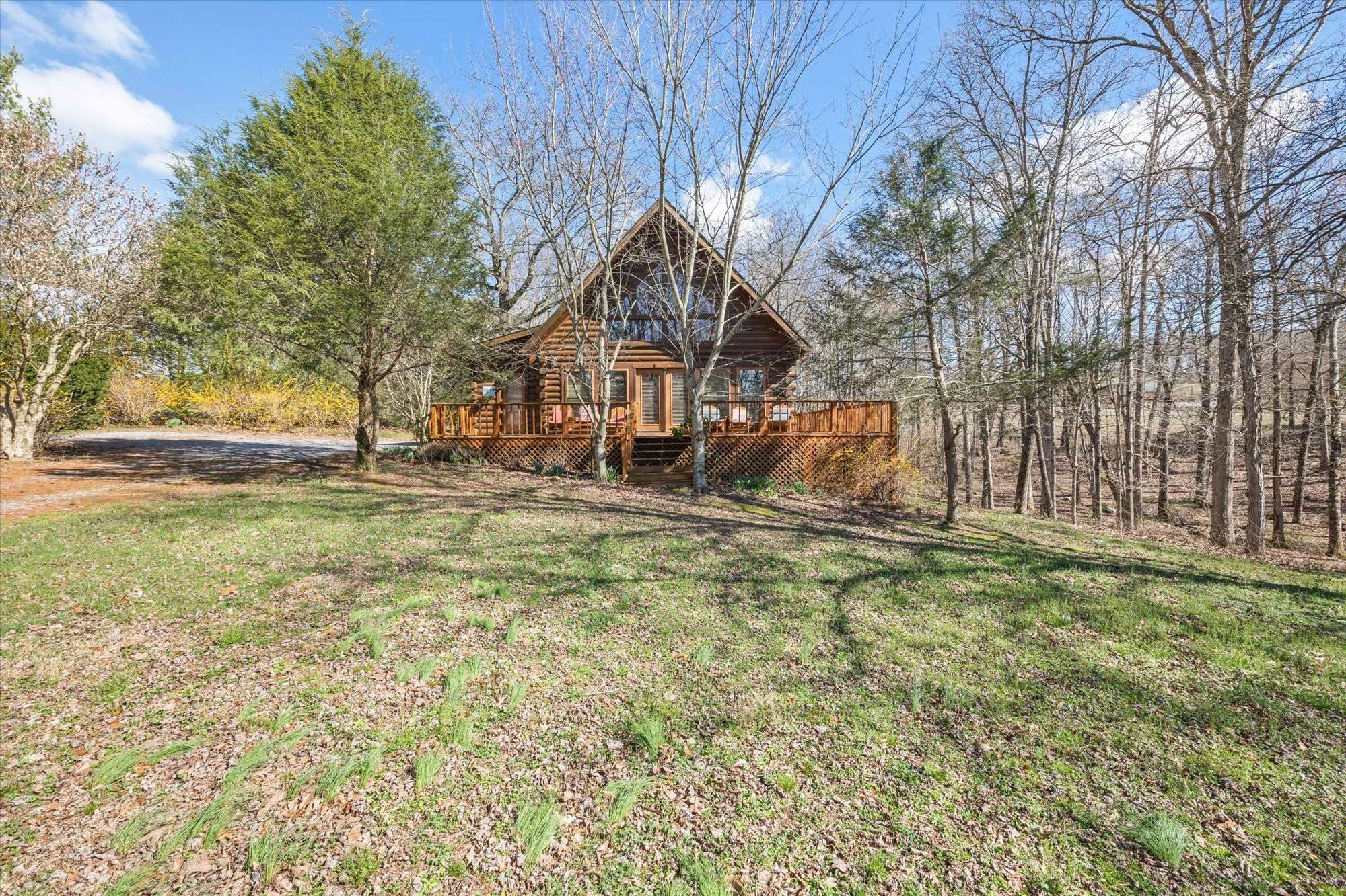 Spencer, TN 38585,10 Meadow Brook Ln
