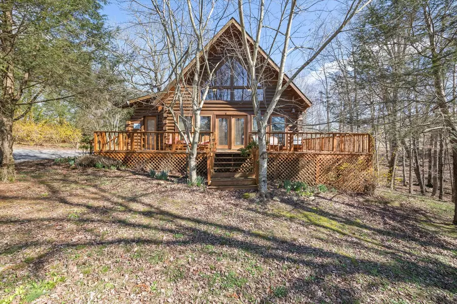 10 Meadow Brook Ln, Spencer, TN 38585