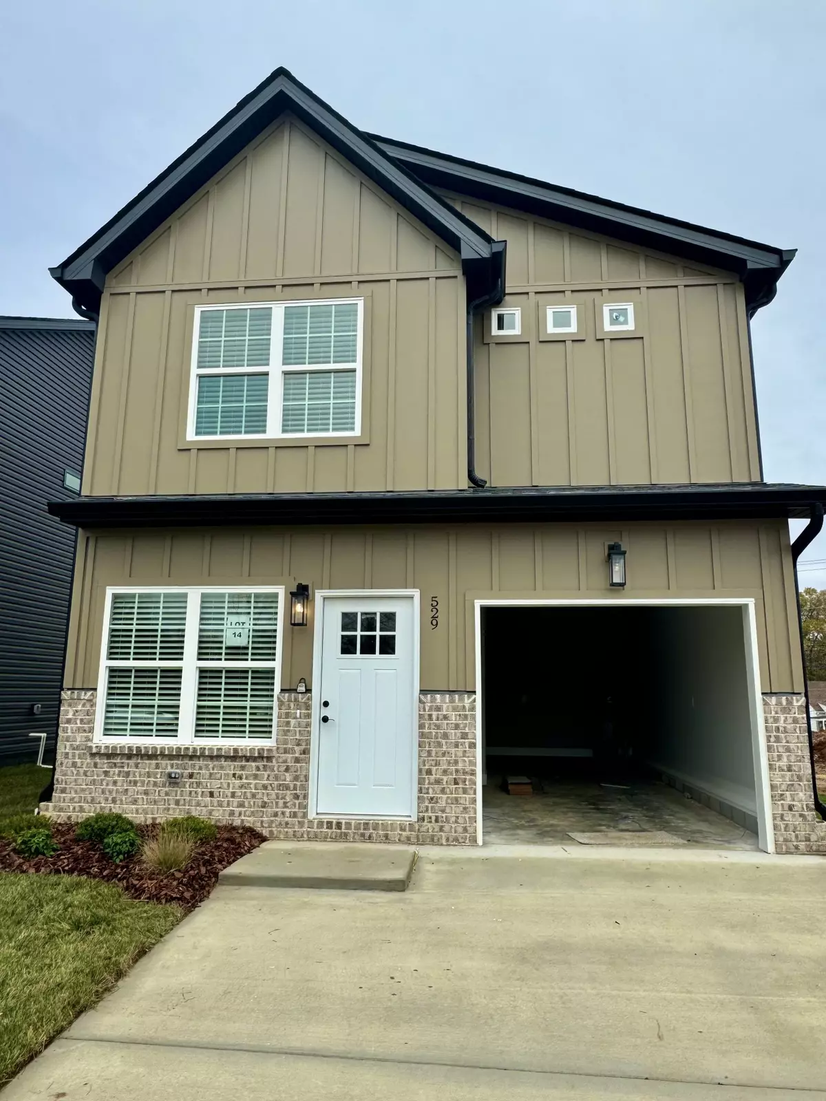 Clarksville, TN 37043,14 Charleston Cove