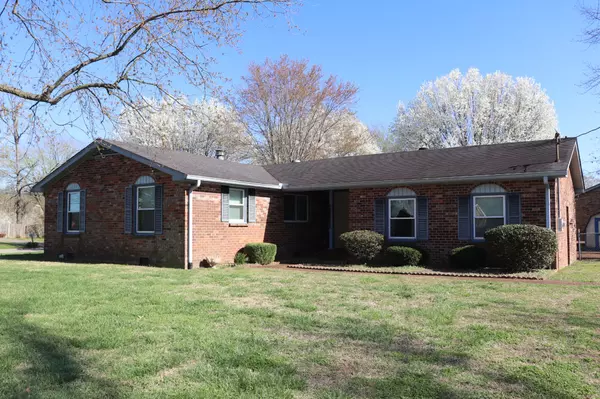 110 Grapevine Rd, Hendersonville, TN 37075