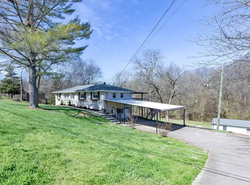 219 Shevel Dr, Goodlettsville, TN 37072