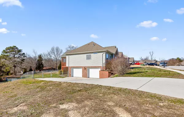 Soddy Daisy, TN 37379,10707 Emperor Court