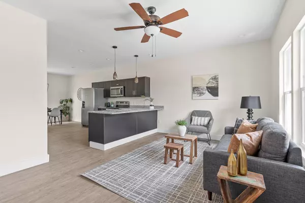 South Pittsburg, TN 37380,1014 Elm Avenue