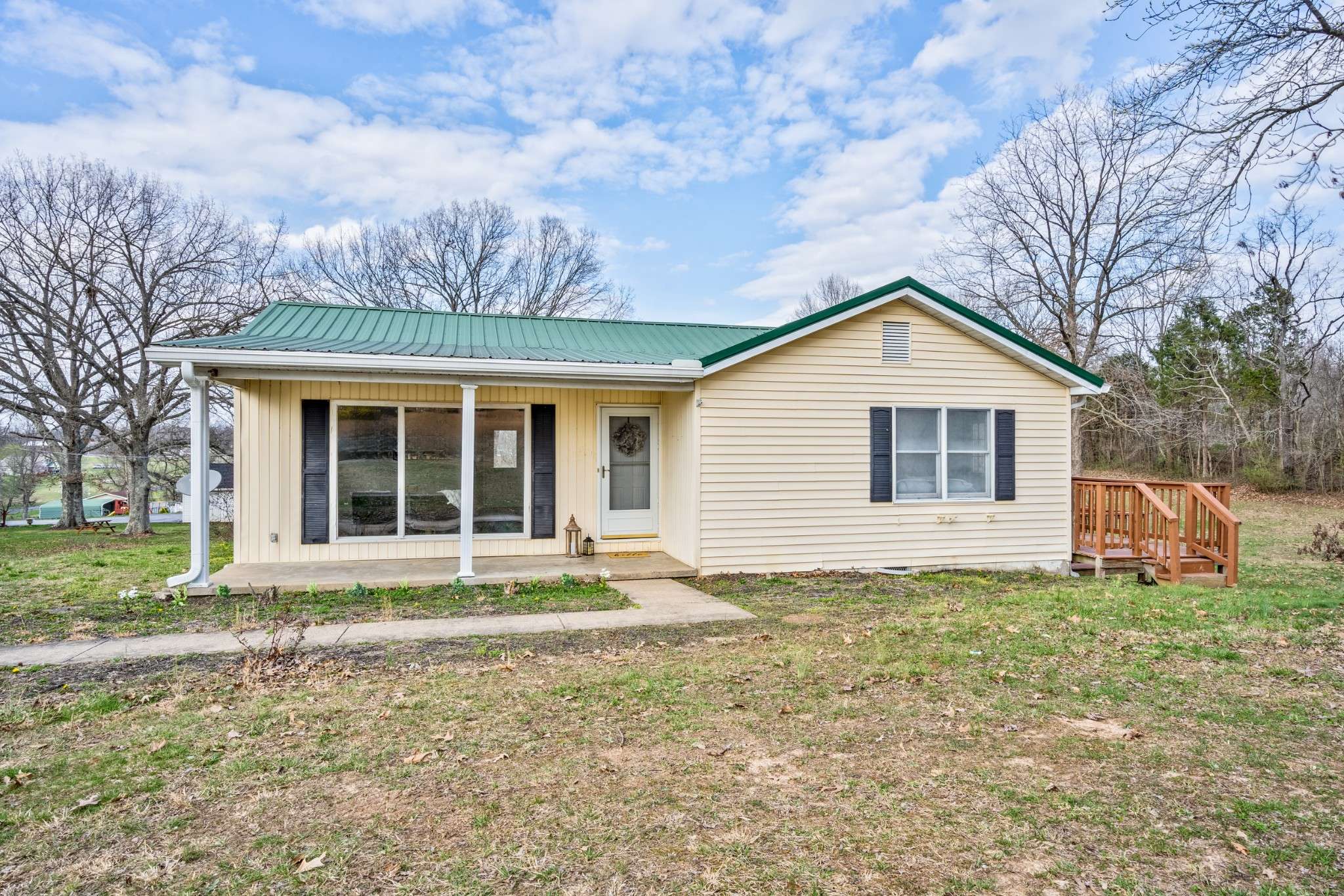 4272 Greenville Rd, Hopkinsville, KY 42240