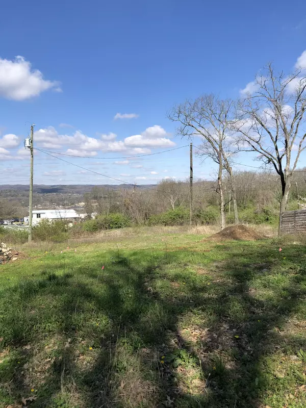 Nashville, TN 37218,2412 Stivers St