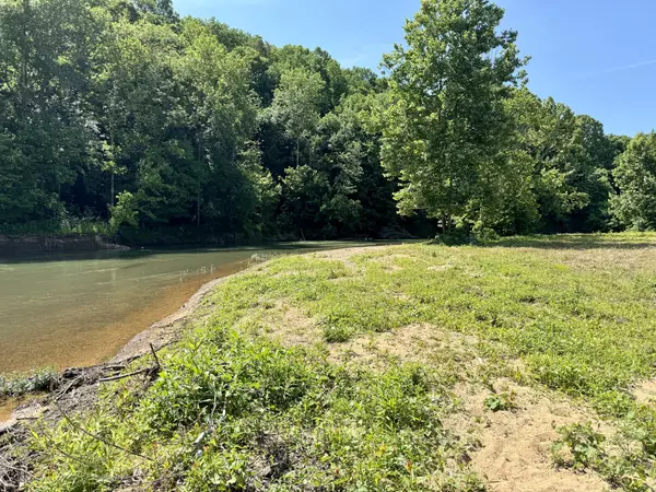 Linden, TN 37096,0 Caruthers Trace Drive