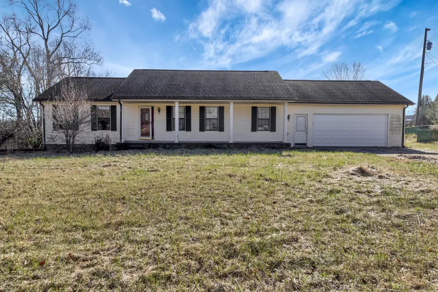 1752 Highway 149, Palmyra, TN 37142