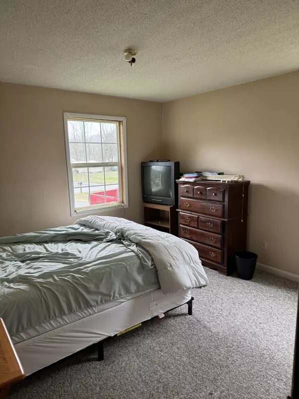Gainesboro, TN 38562,216 Cassetty Ln